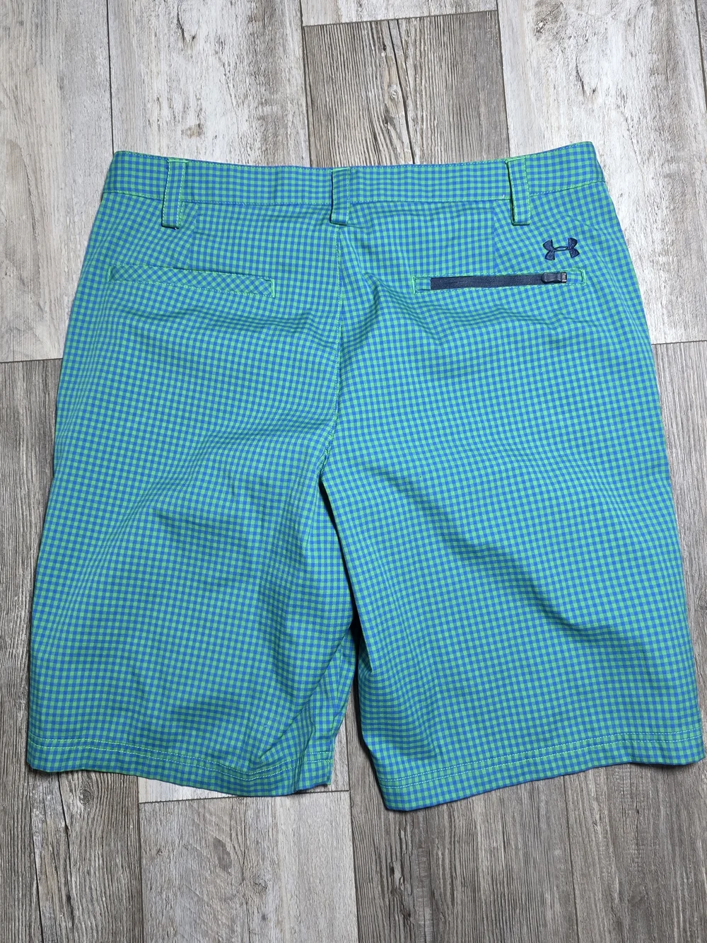 Under Armour Men's Gingham Athletic Golf Shorts Sz 34 (2014)